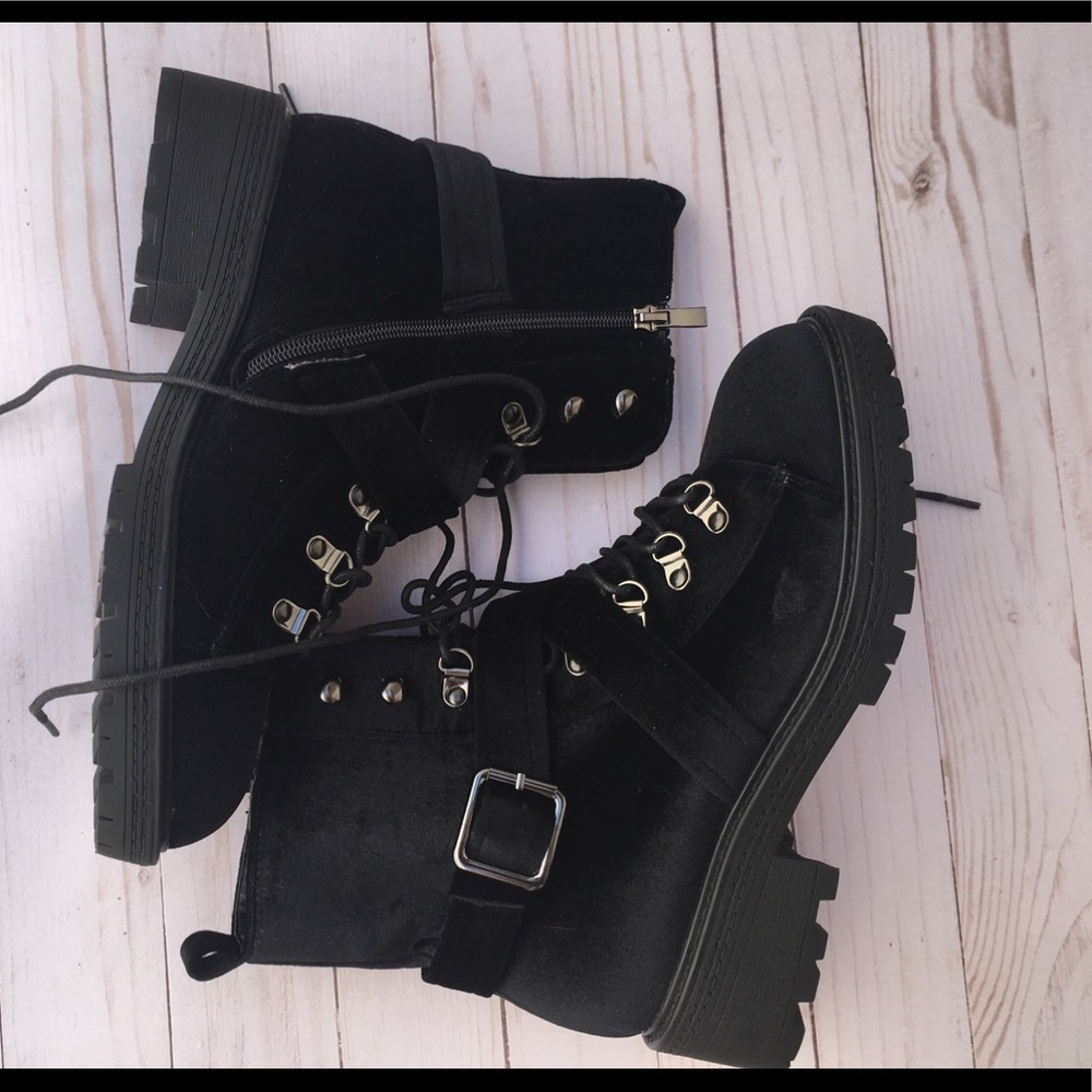 SOLD Steve Madden velvet combat boot